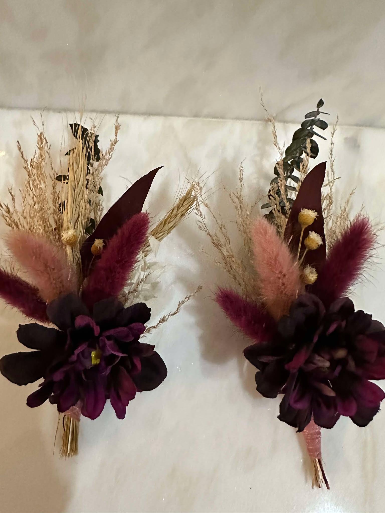 Boho Groom Boutonniere with Dried and Silk Flowers - Rustic Dried Flowers and Wheat and Pampas pin for men - Burgundy Groomsmen Boutonniere