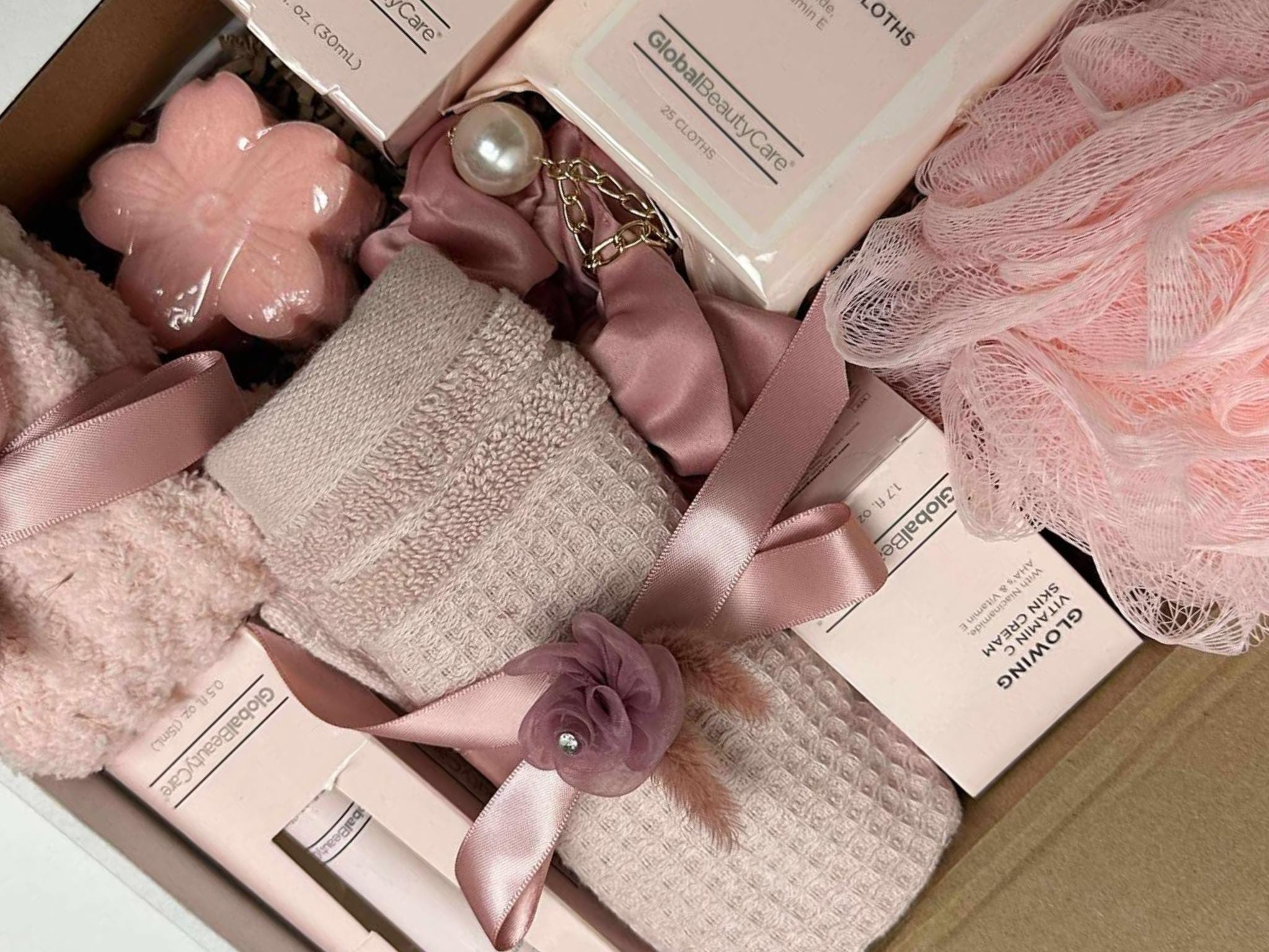 Pink Spa Gift Box: Vitamin C Skincare, Cozy Socks & Floral Soap