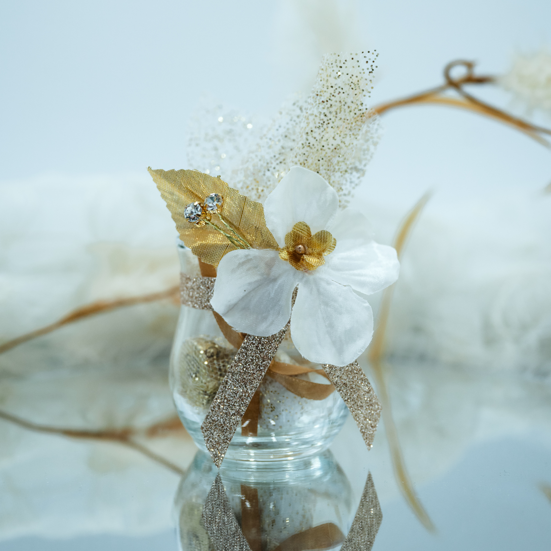 Pearl and Gold Wedding Favors for guests, Luxury Favors, Elegance Party Favors, Custom Gold and Pearl Candy Favors Gift, Classic Wedding