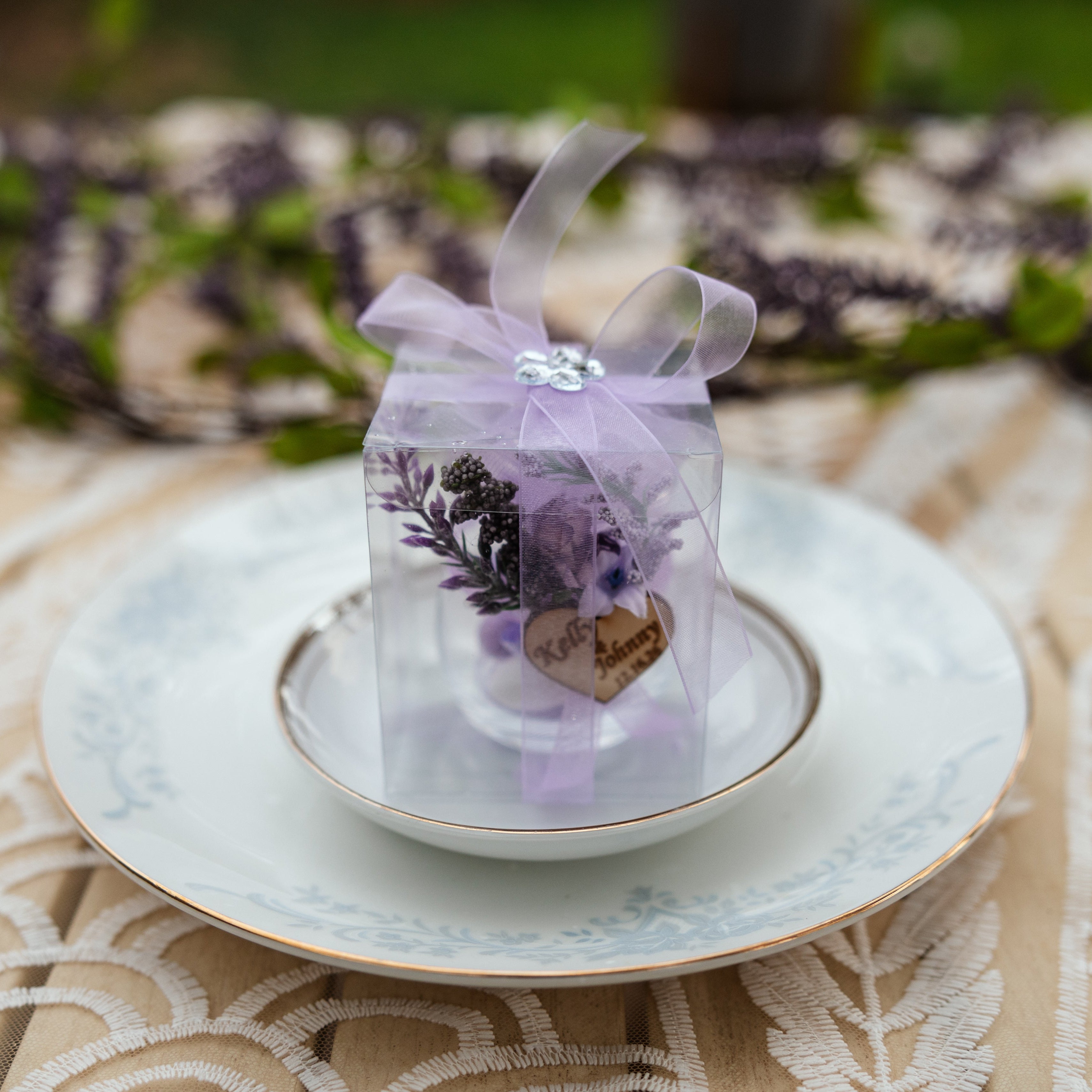 Lavender Wedding Favors for guests, Luxury Favors, Elegance Party Favors, Custom Lilac Favors Gift, French Theme Wedding, classic wedding