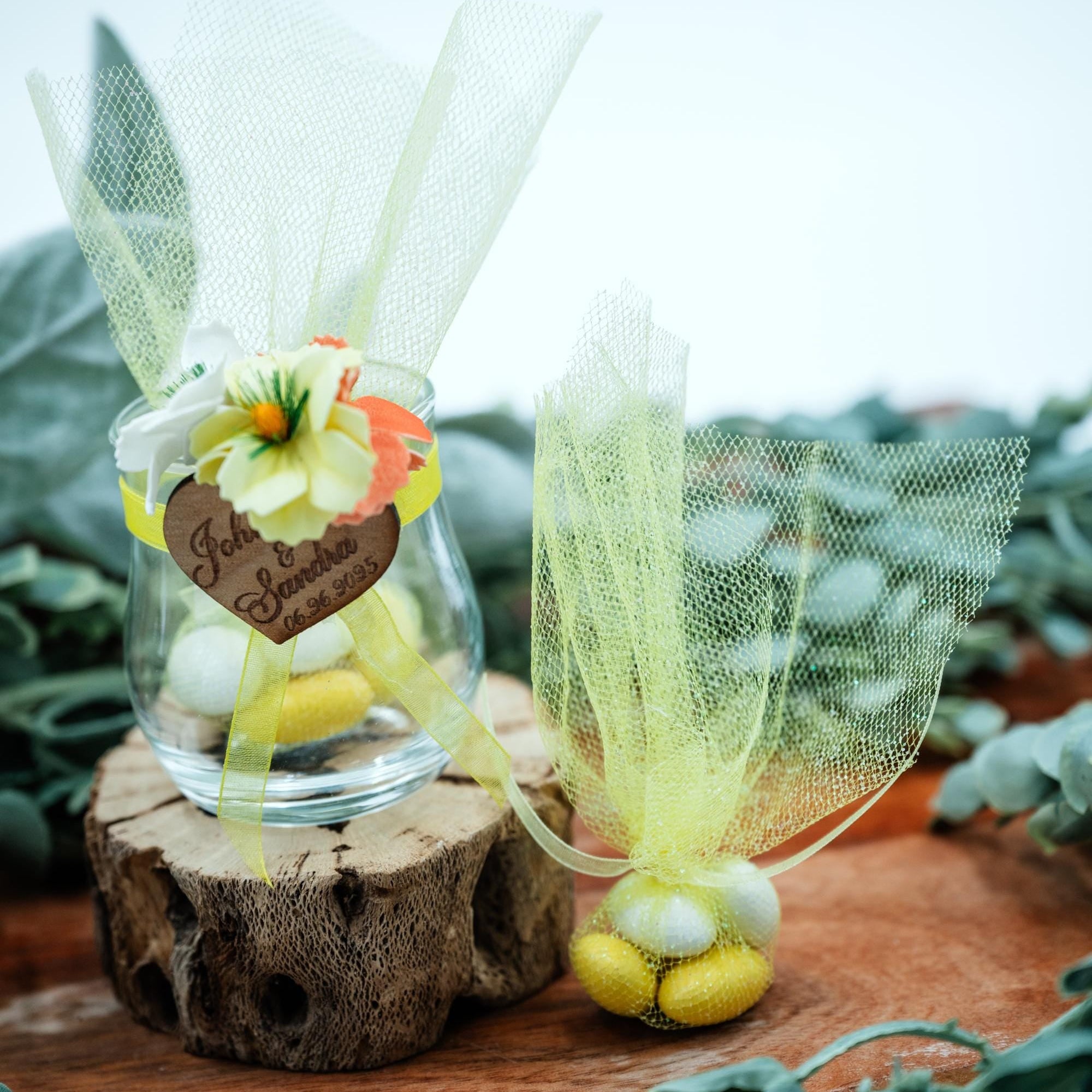 Yellow Wedding Favors, Orange Favors, Quinceanera favors,Spring Wedding, Summer Wedding, Classic Wedding, Luxury Wedding Gifts,Flower Favors