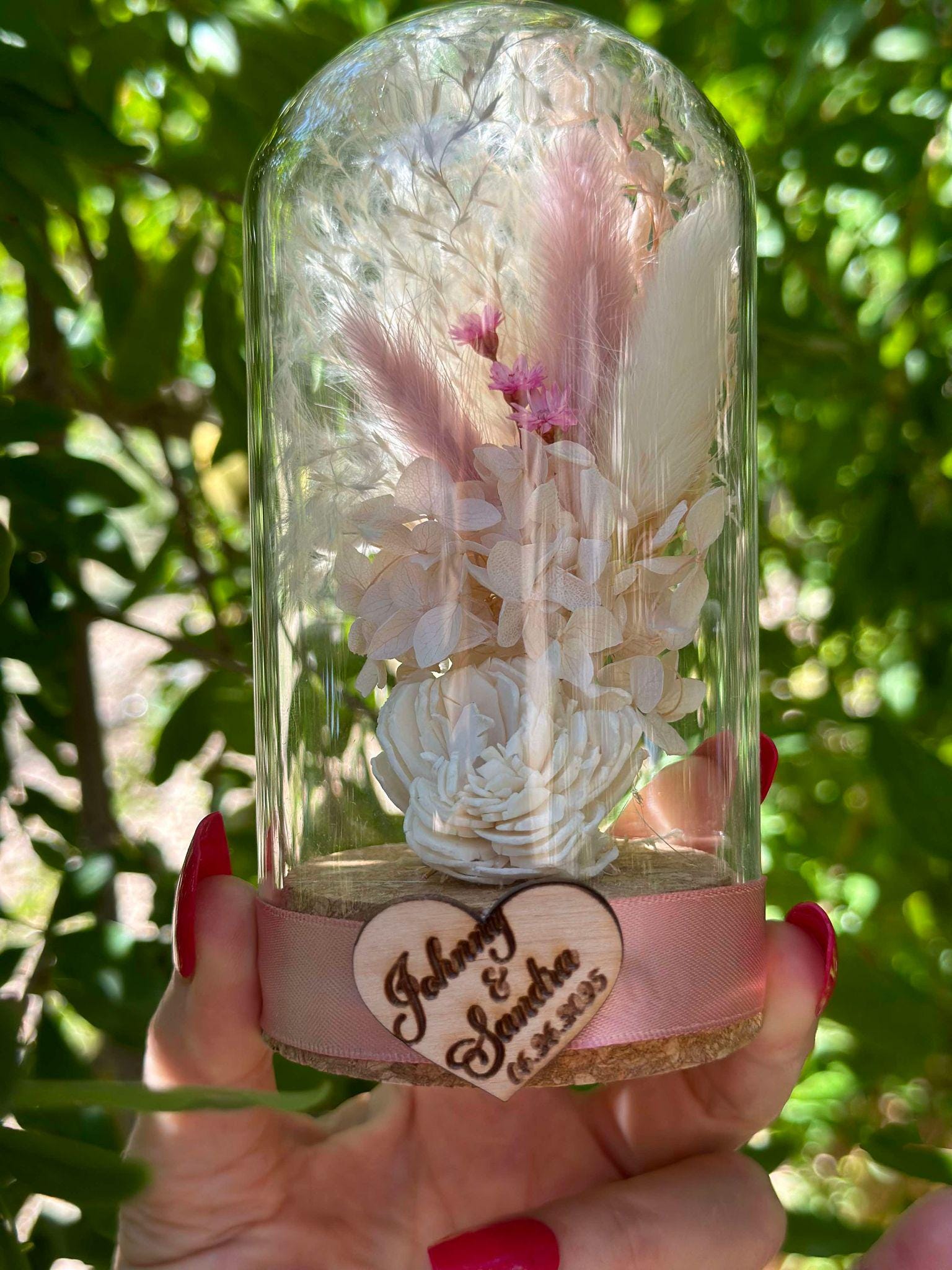 Glass Bell Jar with Everlasting Flowers for wedding Decorations, Glass Dome with natural dried flowers for wedding party gifts and favors