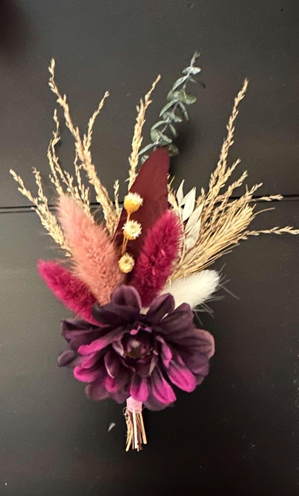 Boho Groom Boutonniere with Dried and Silk Flowers - Rustic Dried Flowers and Wheat and Pampas pin for men - Burgundy Groomsmen Boutonniere