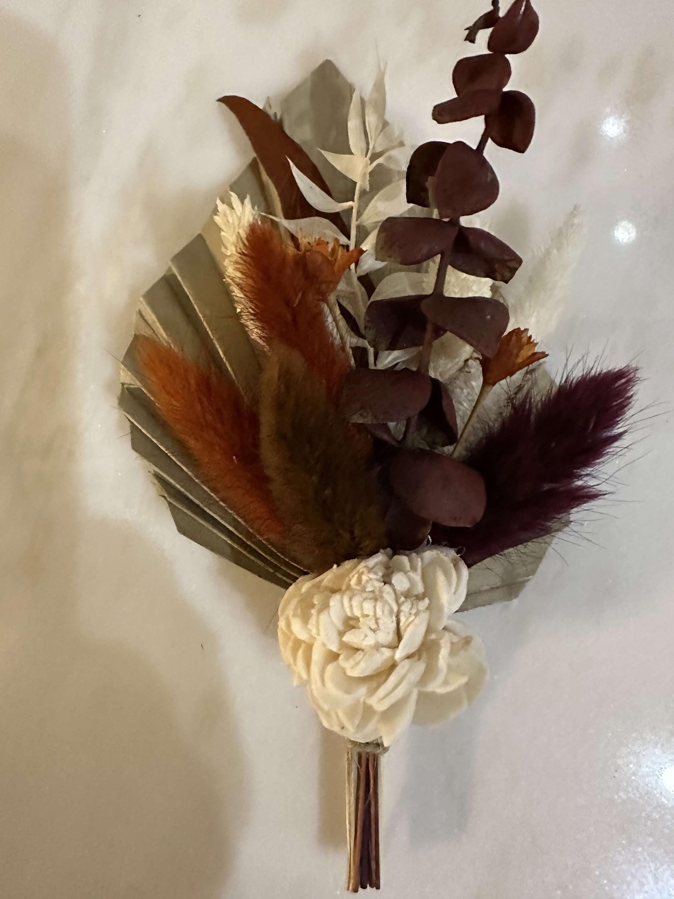 Groom Boutonniere Pampas with Dried Palm Leaves - Rustic Pin for men with dried flowers and bunny tails.  Fall Colors Groomsmen Buttonhole